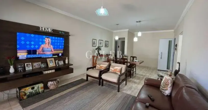 Imperdível oportunidade: Casa à venda em Atibaia-SP, Parque das Nações! 3 quartos, 1 suíte, 2 salas, 3 banheiros, 3 vagas de garagem, 322m².