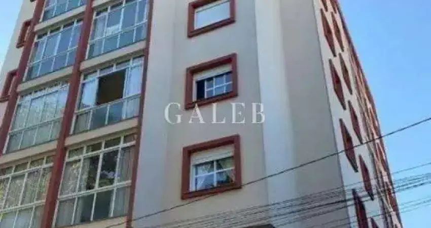 Venda ou Locação de Apartamento de 3 quartos no Centro de Atibaia-SP - 1 suíte, 2 salas, 2 banheiros, 60m² de área.
