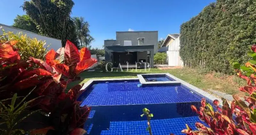 Imperdível oportunidade de compra: Casa de luxo na Vila Santista, Atibaia-SP, com 3 quartos, 3 suítes e 3 salas!