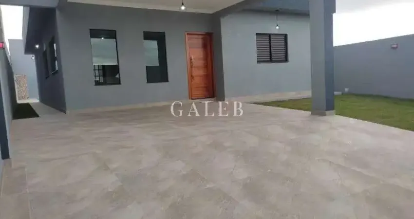 Casa térrea à venda, 3 quartos (1suíte), piscina, terreno de 384m²