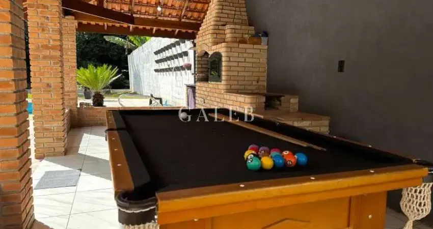 CHÁCARA COM DOCUMENTAÇÃO EM ORDEM, 3 QUARTOS, PISCINA 4 X 8 SALÃO DE FESTA