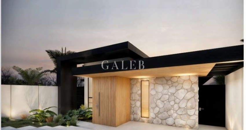 Casa térrea à venda  com 3 suites e piscina, em condomínio