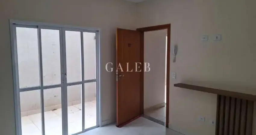 Ótimo apartamento à venda: 02 quartos, 01 suíte, 58,58m² de área construída mais 62m² de área privativa. confira!