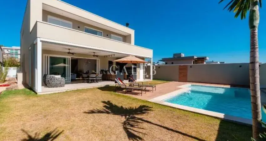 Casa moderna com piscina aquecida e automação completa - granville atibaia