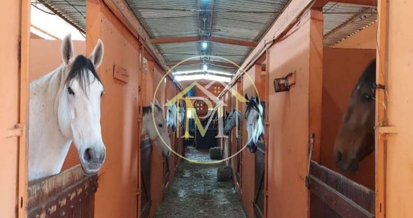 Haras com 4 dormitórios à venda, 192000 m² por R$ 3.500.000,00 - Jardim Santa Cruz - Iperó/SP