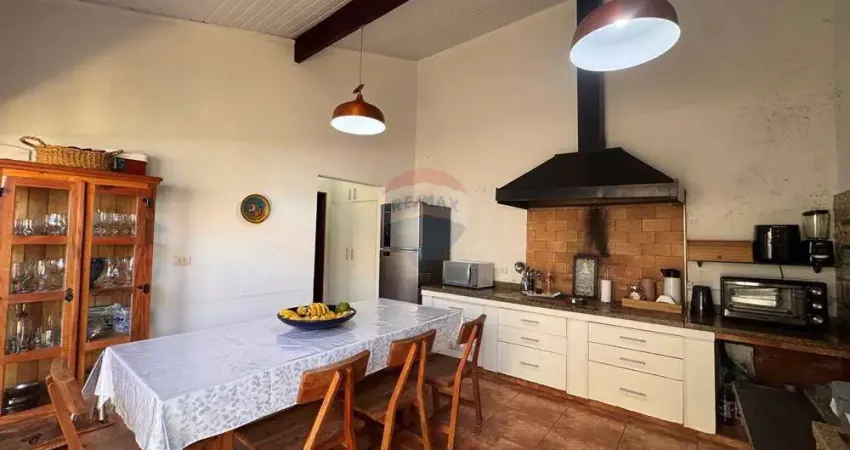 Casa dos sonhos com 4 quartos na vila santana, alto do ipiranga em mogi das cruzes!