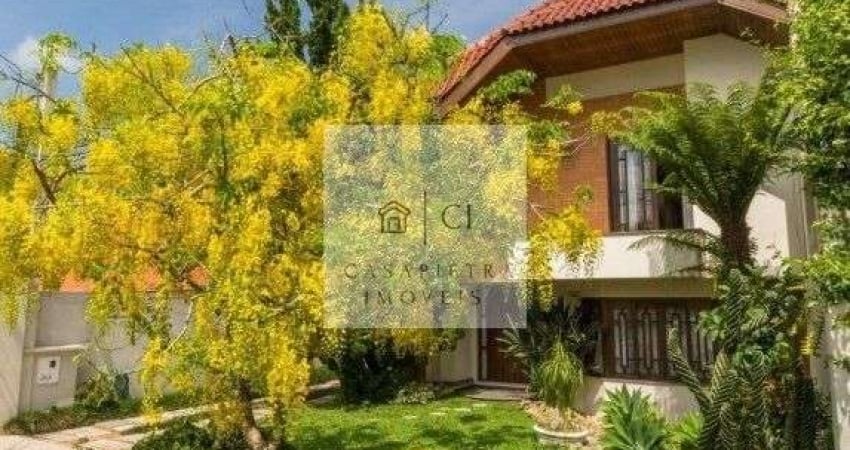 Casa Alto Padrão Com um total de 500 m² no Santa felicidade