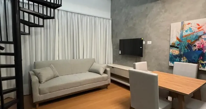 Loft com 1 quarto para alugar na Rua Professor Luiz César, 811, Água Verde, Curitiba