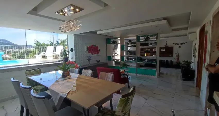 Cobertura linear Toda Reformada  para venda , 4 quartos, 500m2 ,  Freguesia