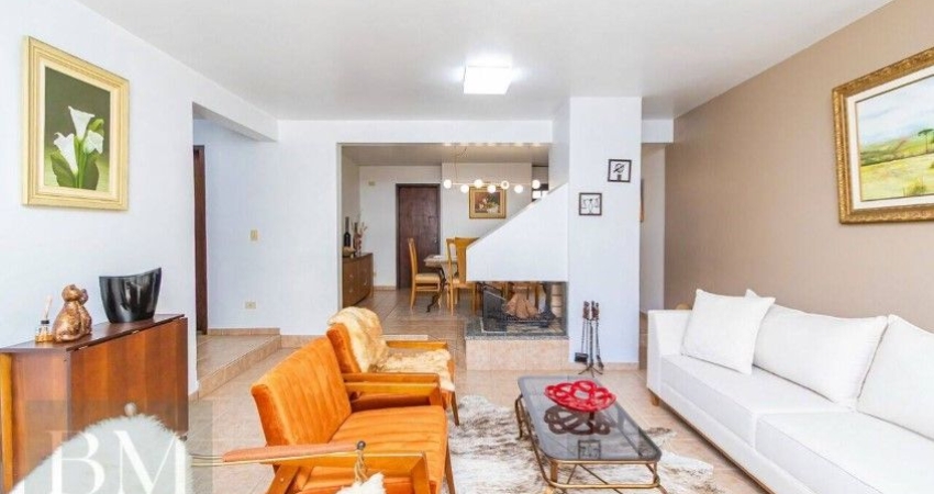 Sobrado com 3 dormitórios/1 suíte à venda, 307 m² por R$ 1.550.000 - Portão - Curitiba/PR