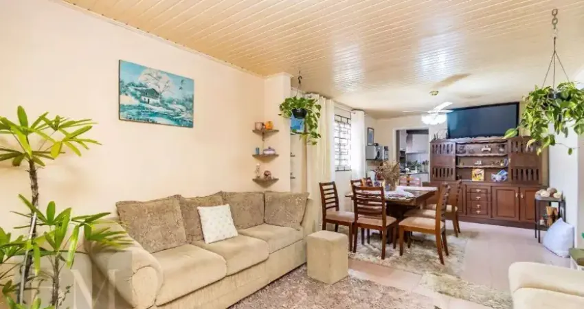 Casa com 3 dormitórios, 3 vagas de garagem, à venda, 191 m² construídos por r$ 430.000 - maria antonieta - pinhais/pr