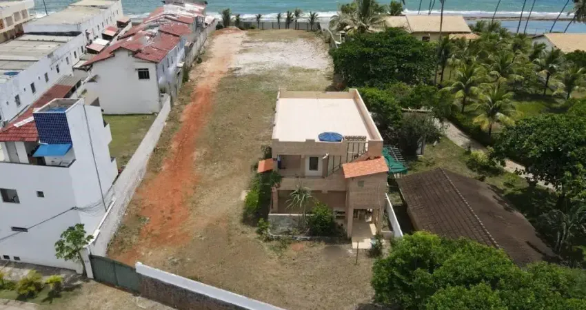 Terreno pé na areia -  frente da piscina naturais -  da praia do pirui