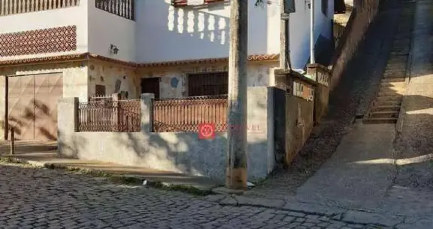 Apartamento com 2 dormitórios à venda, 107 m² por R$ 450.000,00 - Cônego - Nova Friburgo/RJ