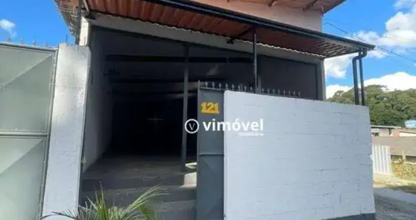 Aluga-se excelente galpão para negócios comerciais- Olaria- Nova Friburgo/RJ