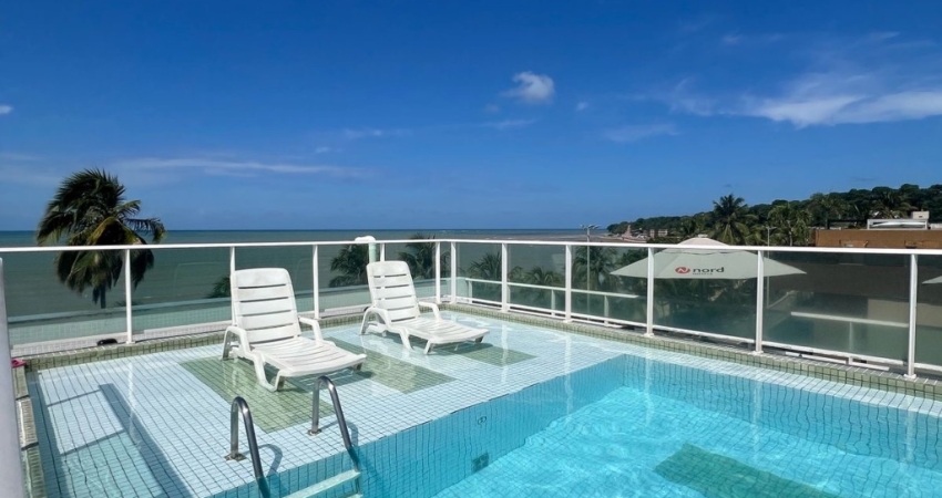 Lindo flat na beira mar do cabo branco