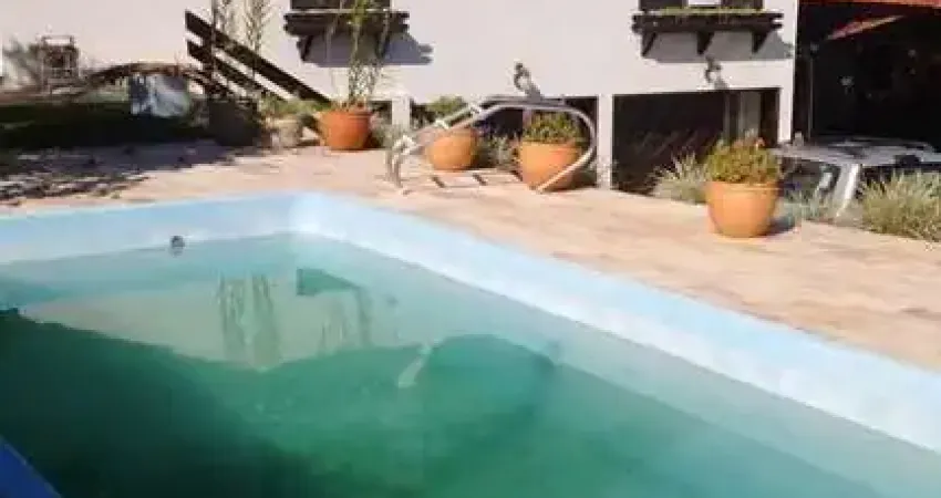 Casa com 4 quartos à venda na Rua José do Patrocínio, 562, Saguaçu, Joinville