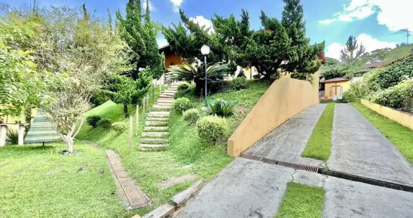 Casa em condomínio fechado com 4 quartos à venda na Rua das Camélias, 3333, Chácara Vale do Rio Cotia, Carapicuíba