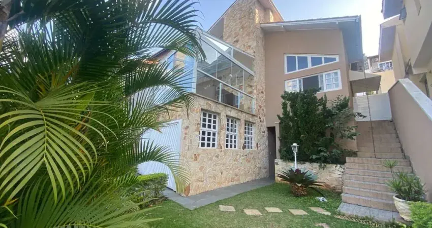 Casa em condomínio fechado com 3 quartos para alugar na Rua Borges Medeiros, 15, São Paulo II, Cotia