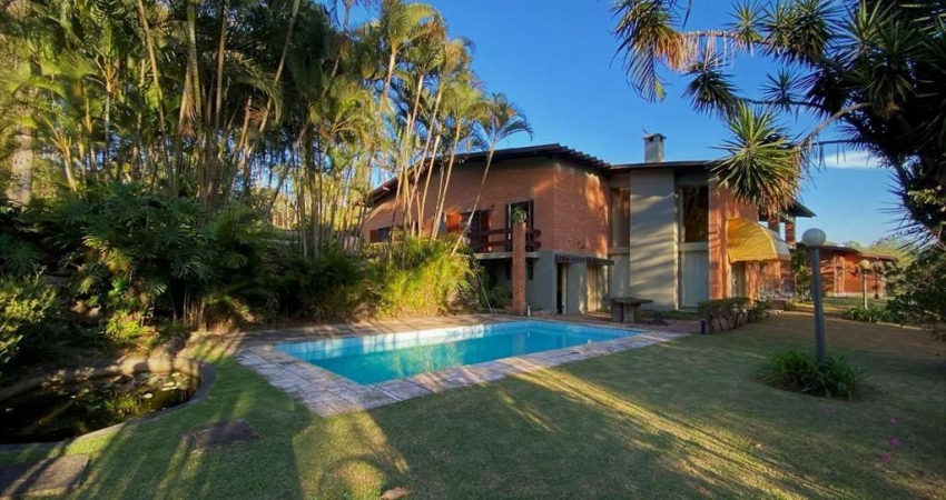 Casa em condomínio fechado com 4 quartos à venda na Rua das Camélias, 600, Chácara Vale do Rio Cotia, Carapicuíba
