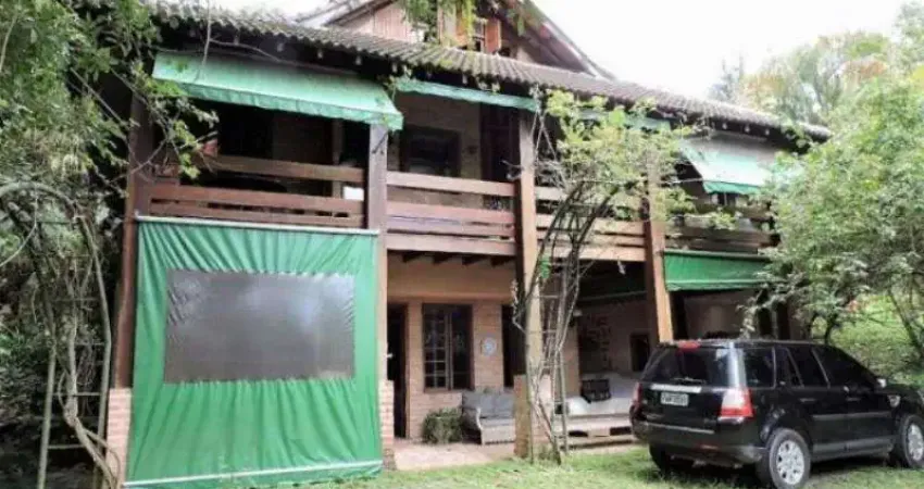 CASA COM 3 DORMITÓRIOS À VENDA, 363 M² POR R$ 1.850.000 - CHÁCARA SANTA LÚCIA DOS YPES - CARAPICUÍBA/SP