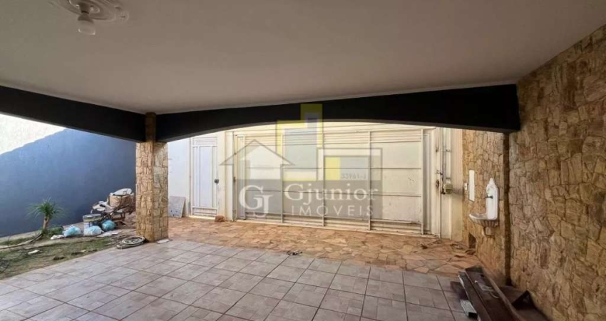 VENDA: Casa com 3 Dormitórios (sendo 1 suite), Garagem + Jardim, Vila Alemã, Rio Claro (SP) - CA1371
