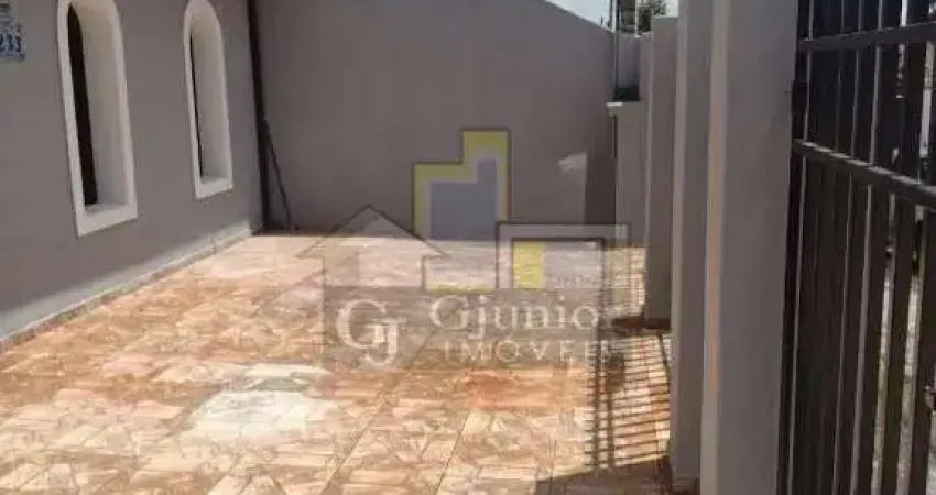 Sobrado com 3 Dormitórios e Suíte, Jardim Eulina, Campinas (SP),  - SO825