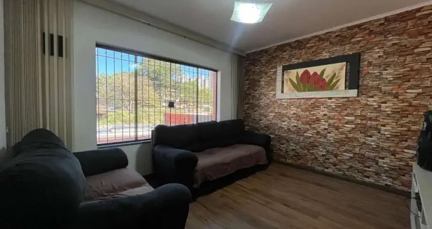 Casa tipo para venda com 3 quartos, sendo 2 suítes, 178m²