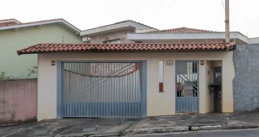 Casa tipo para venda em Vila Gumercindo com 3 quartos, 184m²