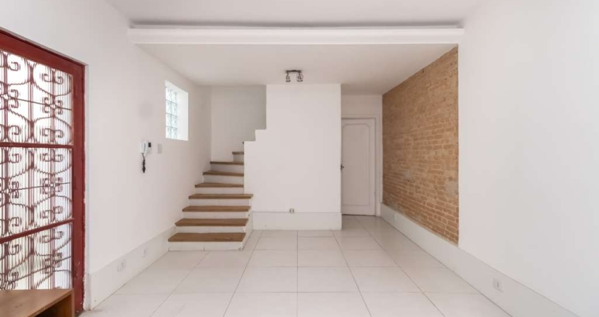 Casa tipo para venda com 2 quartos, sendo 1 suíte, 180m²