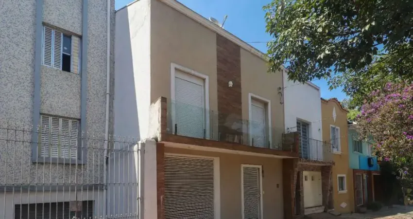 Sobrado para venda em Jardim da Glória com 3 quartos, sendo 3 suítes, 180m²