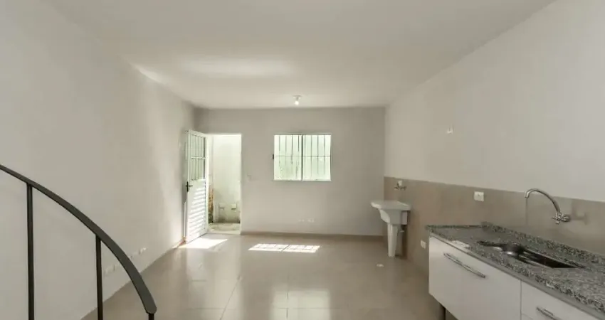 Casa no condomínio Condomínio Beatriz para venda com 1 quarto, sendo 1 suíte, 36m²