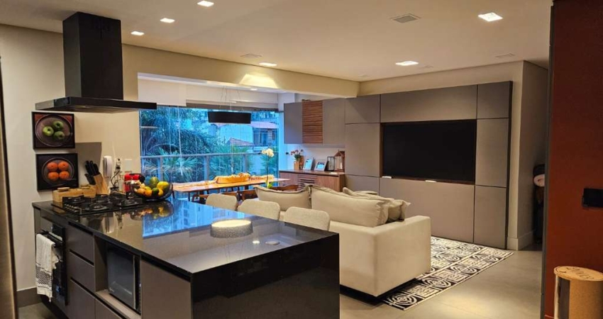 Apartamento tipo para venda com 2 quartos, sendo 2 suítes, 90m²
