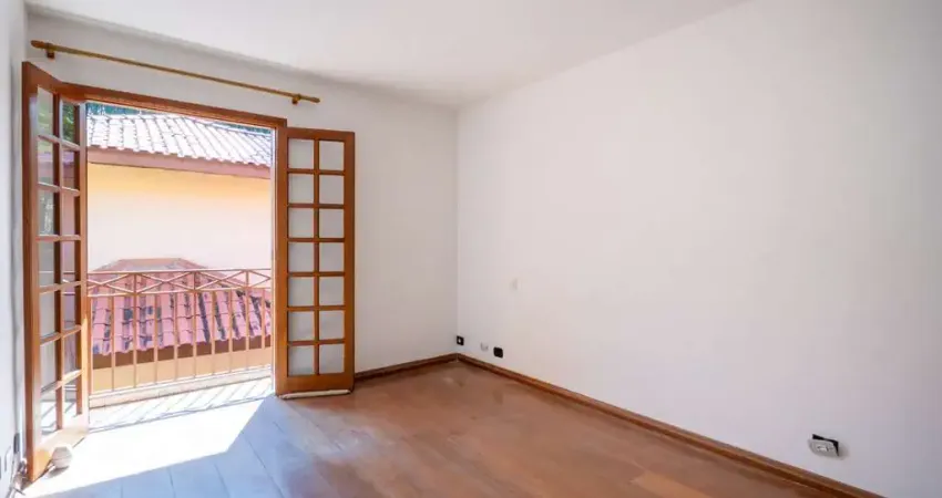 Casa de vila para venda em instituto de previdência com 3 quartos, sendo 3 suítes, 220m²