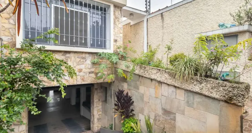 Casa para venda em Vila Santa Maria com 3 quartos, sendo 1 suíte , 210m²