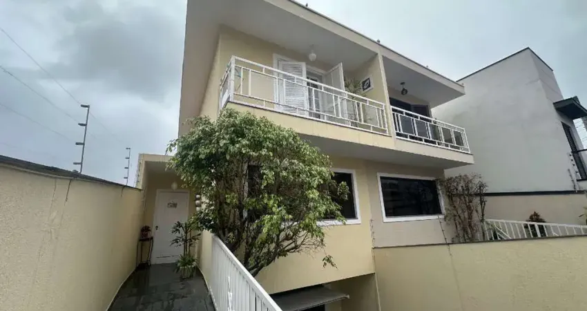 Sobrado para venda em Vila Mazzei com 3 quartos, sendo 3 suítes , 198m²