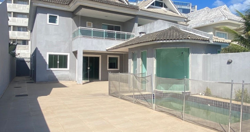 Ótima residência 4 Qtos semimobiliado