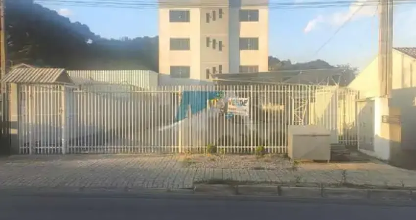 Apartamento com 02 quartos,bairro rio pequeno são josé dos pinhais.