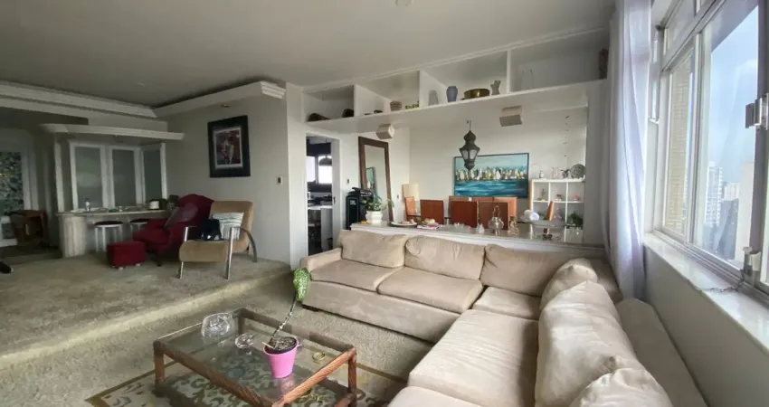 Lindo apartamento de 200m² com 03 dorms sendo 01 suíte master e 05 vagas de garagem - mooca - sp