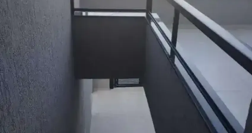 Casa assobradada de 125m² com 03 dorms sendo 01 suíte e 02 vagas - camilópolis - santo andré.