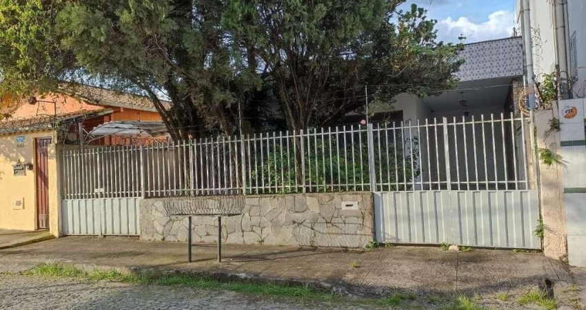 Casa à venda, 3 quartos, 1 suíte, 2 vagas, Esplanada - Belo Horizonte/MG