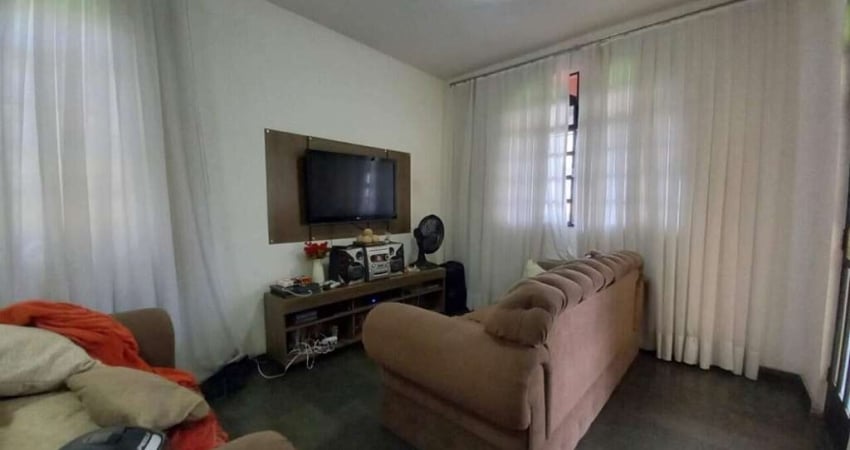 Casa à venda, 2 quartos, 2 vagas, Esplanada - Belo Horizonte/MG