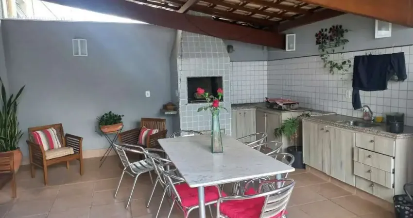 Apto com área privativa, 04 quartos bairro Esplanada