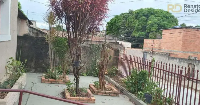 Casa com 3 dormitórios à venda, 195 m² por R$ 650.000,00 - Parque Leblon - Belo Horizonte/MG