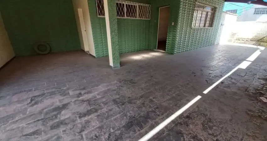 Casa com 3 dormitórios à venda, 270 m² por R$ 700.000,00 - Saudade - Belo Horizonte/MG