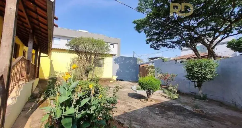 Casa com 3 quartos à venda na Santa Inês, Belo Horizonte