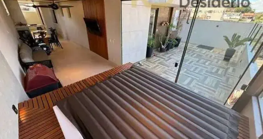 Excelente apto com área privativa de 03 quartos 02 vagas no bairro Sagrada familia