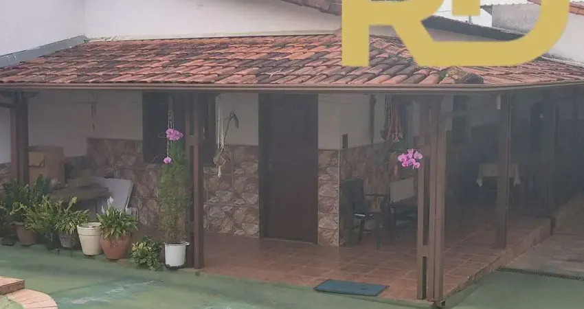 Casa com 3 quartos à venda na Vera Cruz, Belo Horizonte