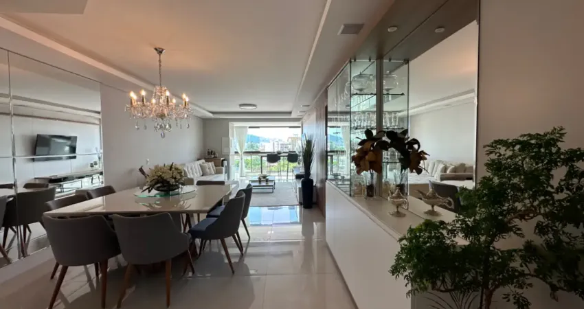 Apartamento com 3 quartos à venda na Rua Professor João José Cabral, Balneário, Florianópolis