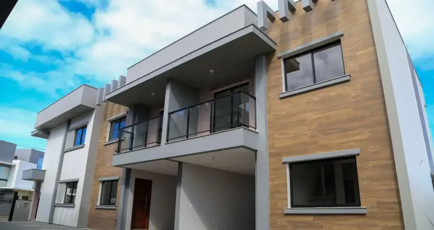Casa para venda com 124m² com 3 quartos em Campeche - Florianópolis - SC