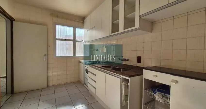 Apartamento no Centro de Florianópolis, próximo do Hippo supermercado.